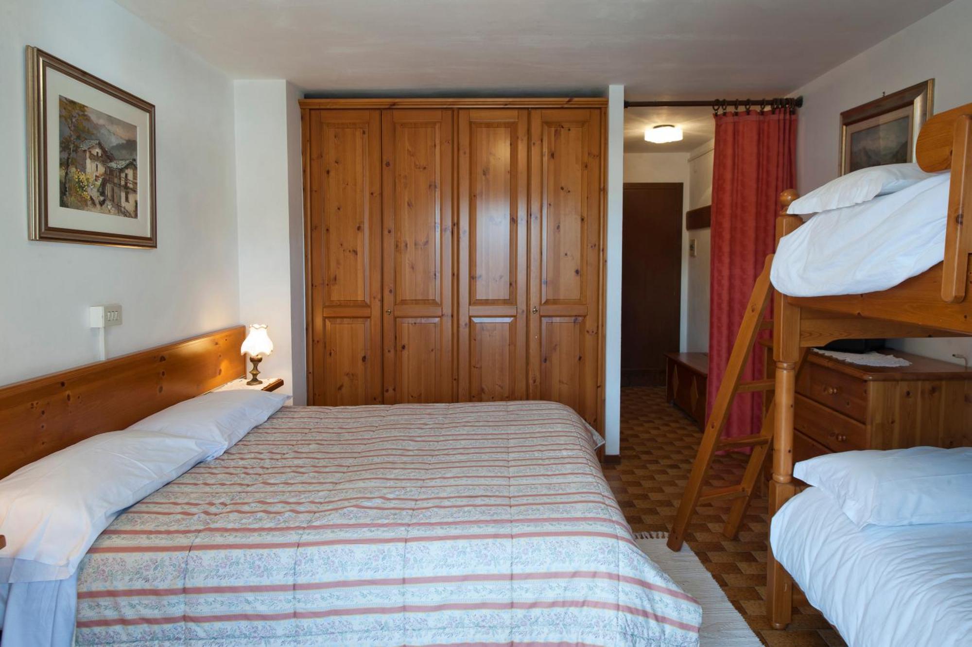 Albergo Castello Da Bonino Champorcher Luaran gambar