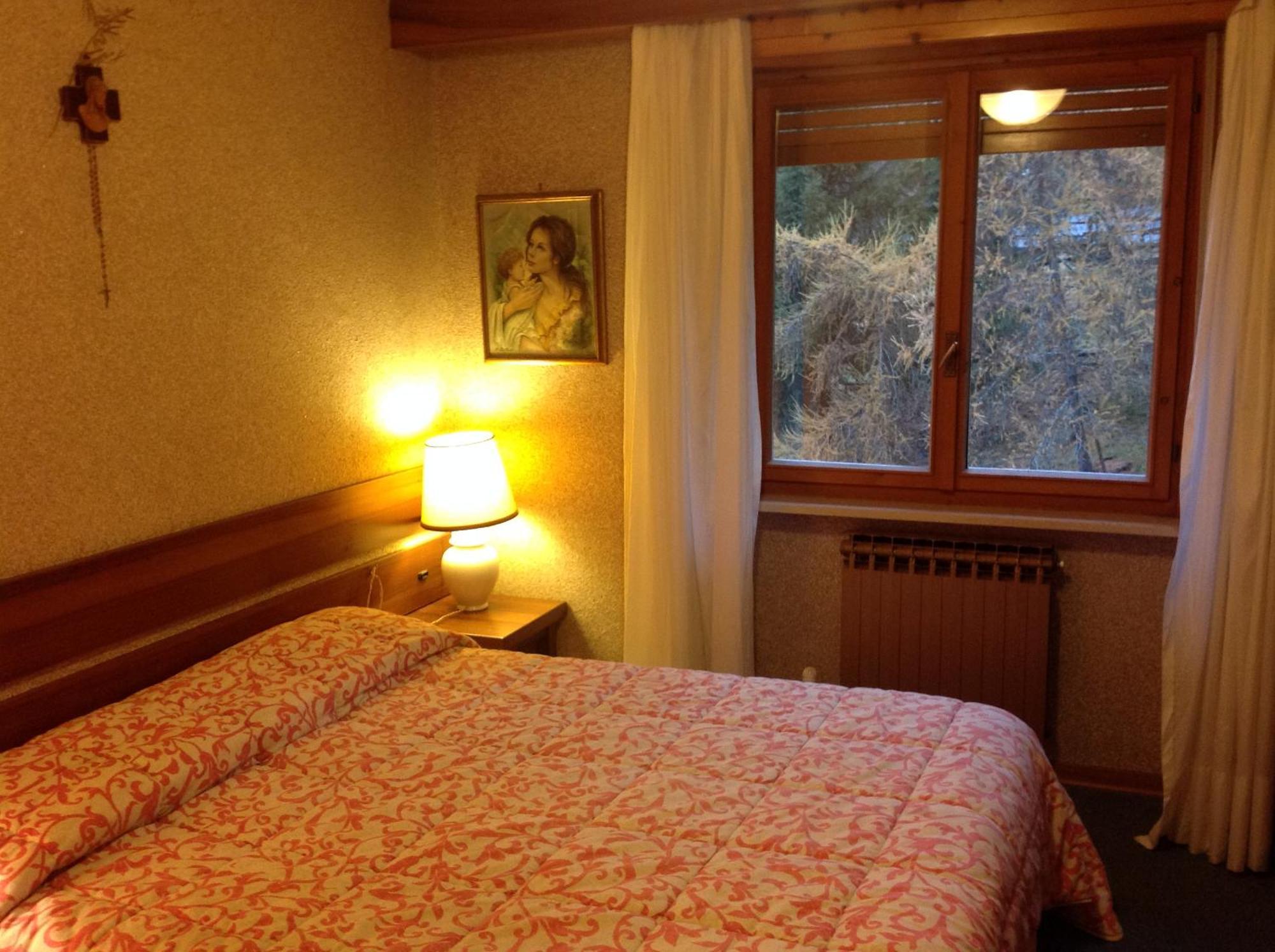 Albergo Castello Da Bonino Champorcher Bilik gambar