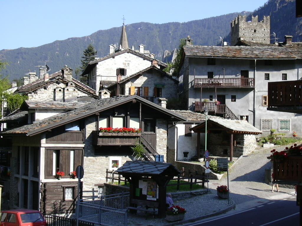 Albergo Castello Da Bonino Champorcher Luaran gambar